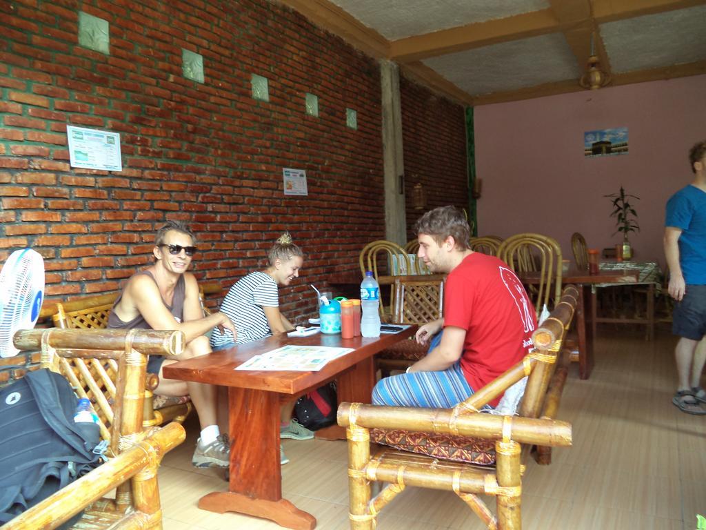 Ida Guest House & Jungle Trekking Bukit Lawang Exterior foto
